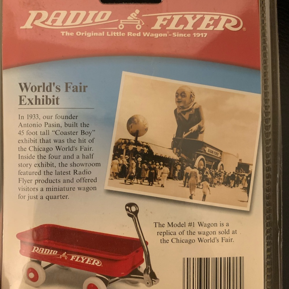 Mini red wagon - Picture 3 of 3